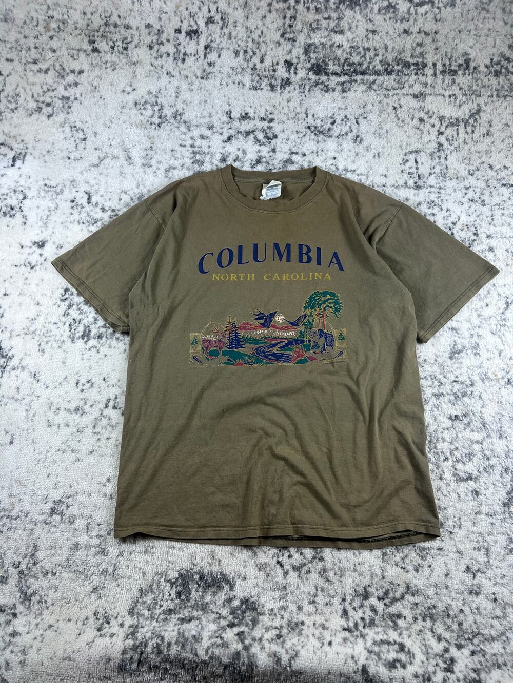 Vintage Columbia North Carolina T-Shirt Mens XL Green Wildlife Outdoors Graphics